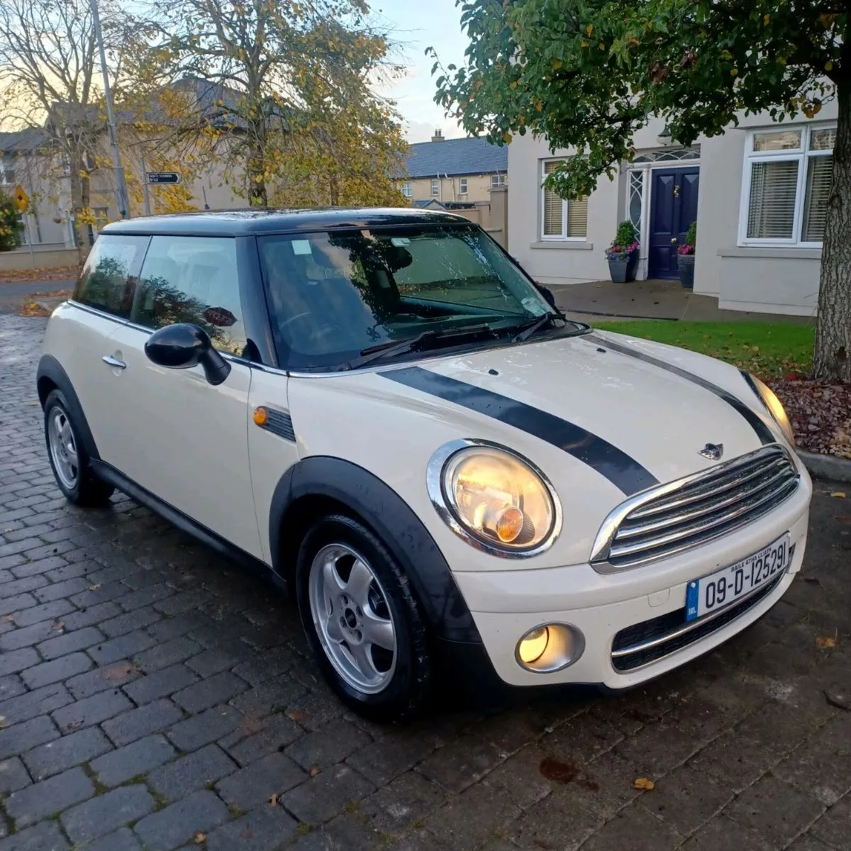 MINI COOPER 1.6 TDI 2009[[ NEW NCT]](LOW MILEAGE) - Image 2