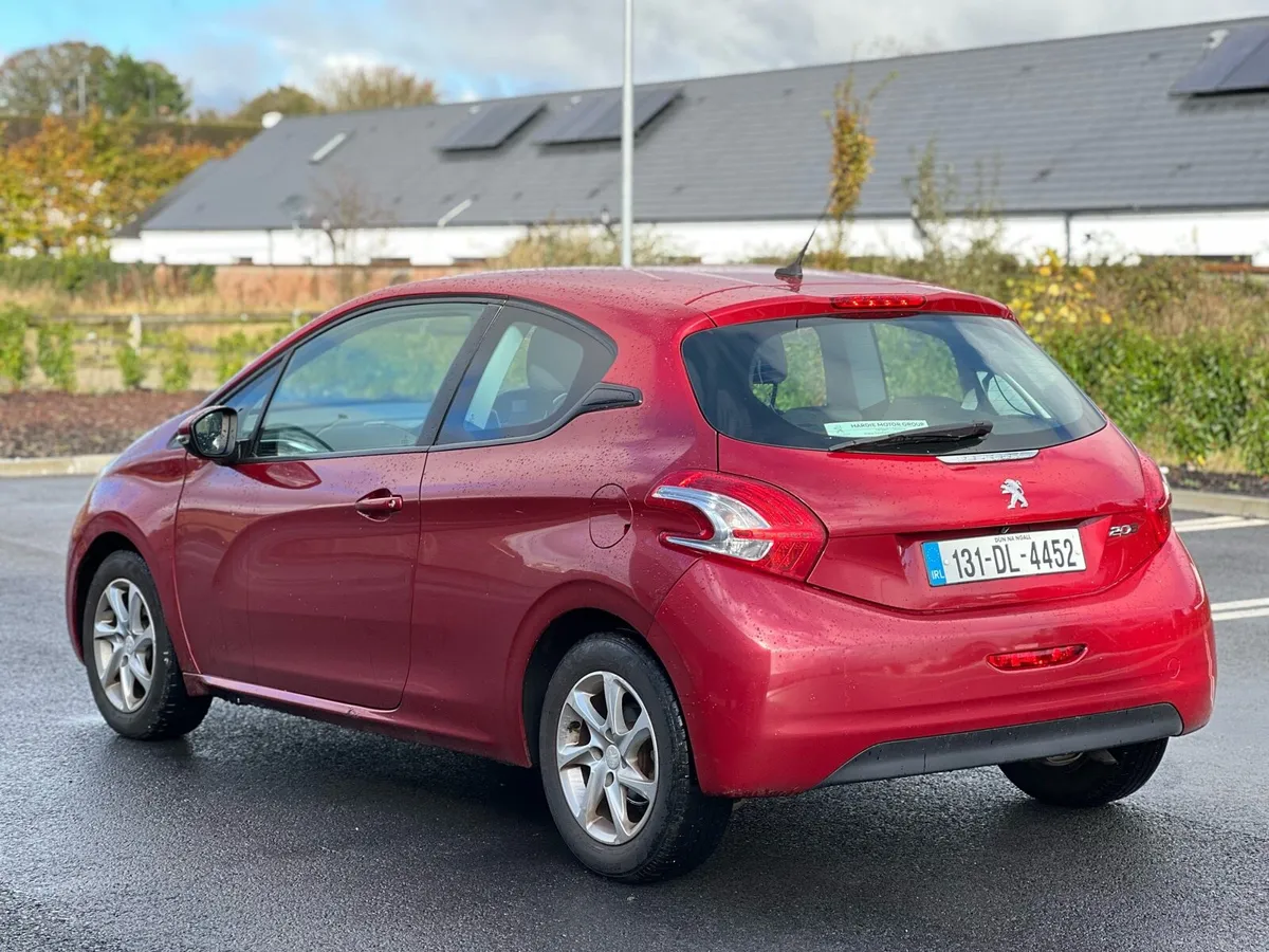 131 Peugeot 208 1.4 nct 25/12/25 tax 11/25 - Image 3