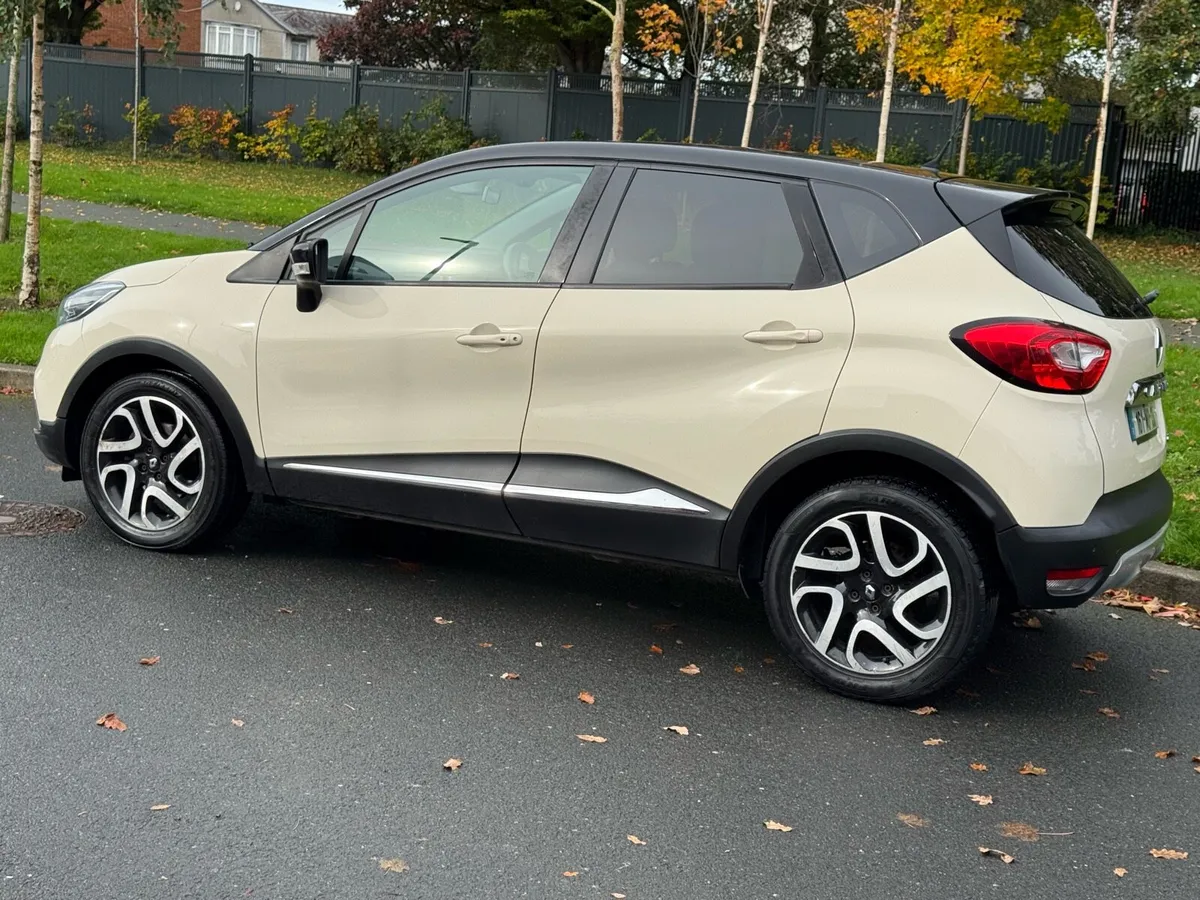 Renault Captur High Spec - Image 2