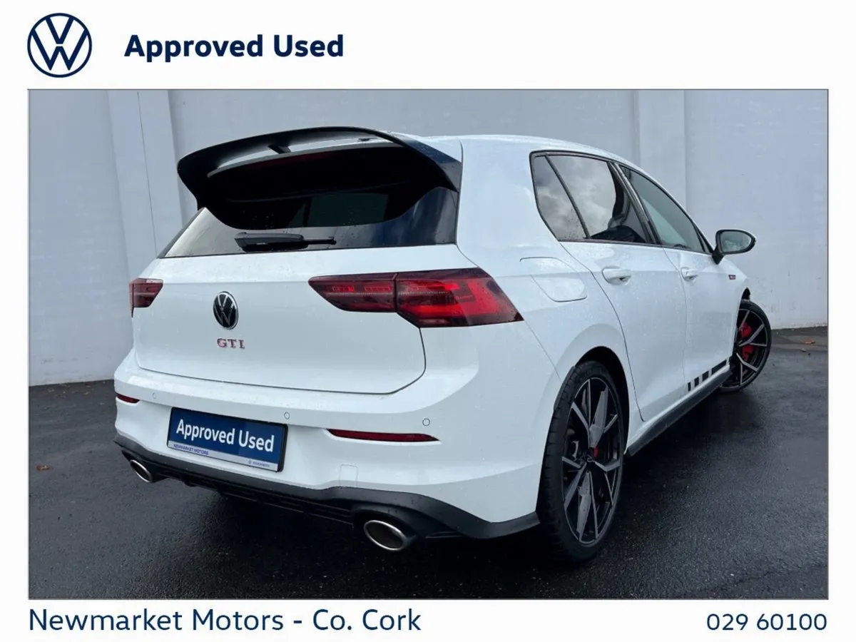 Volkswagen Golf 2.0 TSI 300HP GTI Clubsport DSG - Image 3