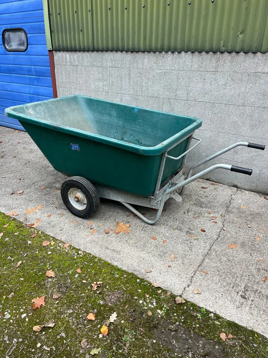 Jfc Wheelbarrow - Image 1
