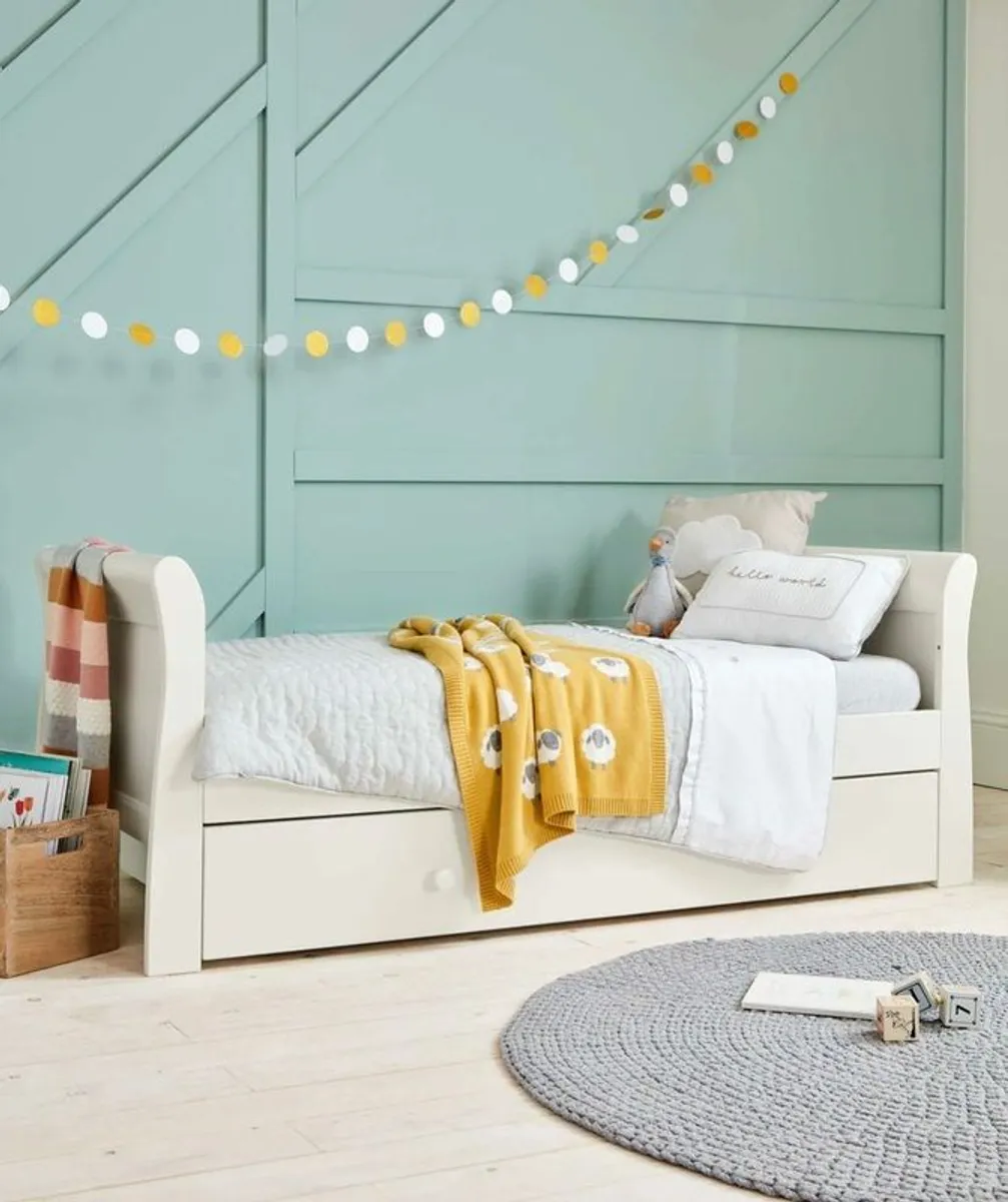 mamas and papas cot/bed with mattress - Image 2