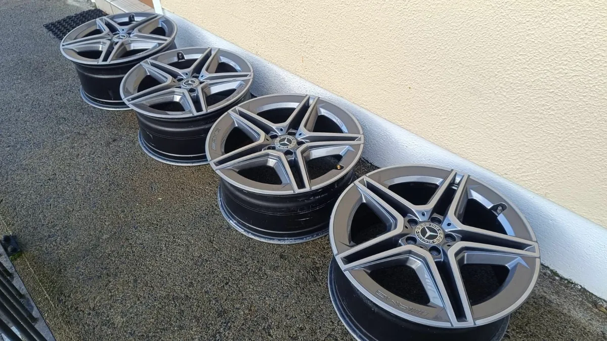 Alloys 20 Mercedes amg - Image 3