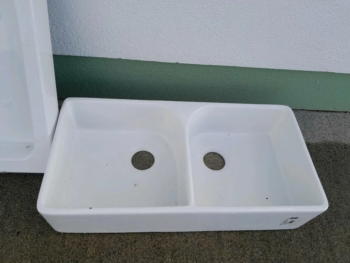 Double Belfast Sink - Image 1