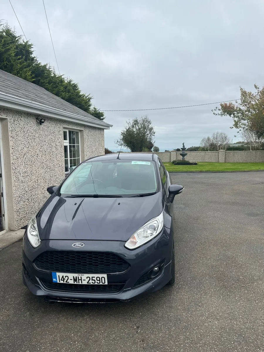 Ford fiesta - Image 4