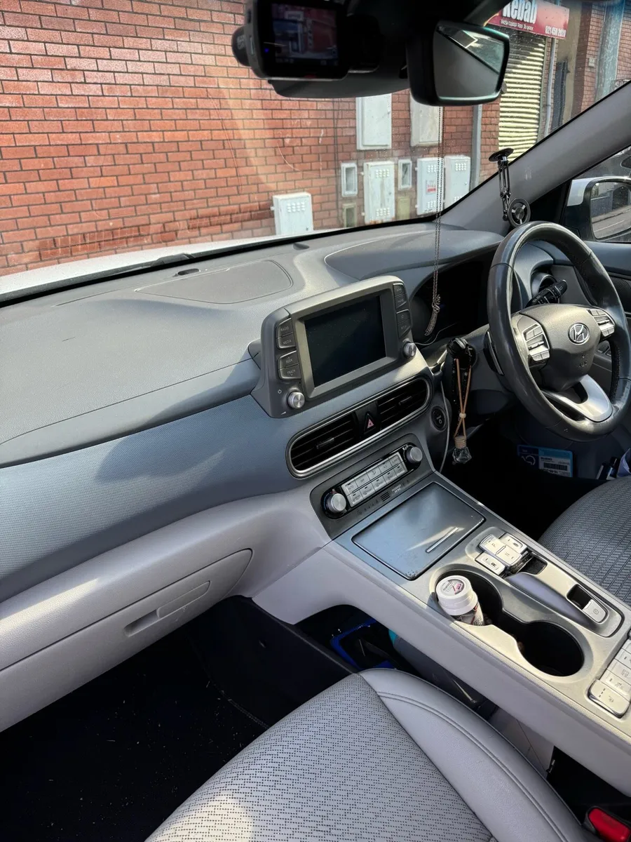 Hyundai Kona - Image 4