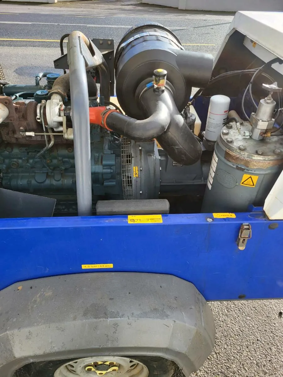 2016 Atlas Copco XAS 137 Road Compressor - Image 4