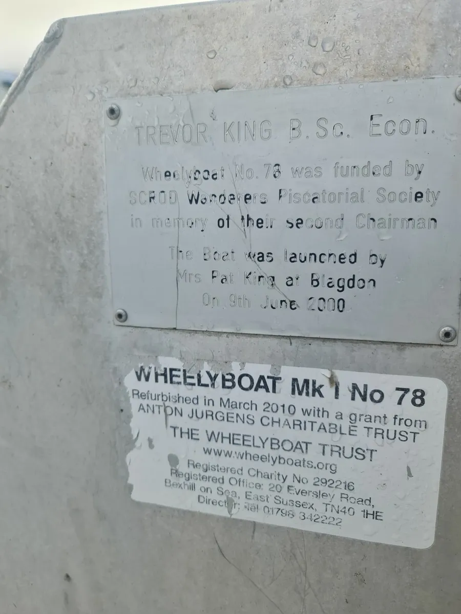 RARE ALUMINIUM WORKBOAT WITH TRAILER - Image 1