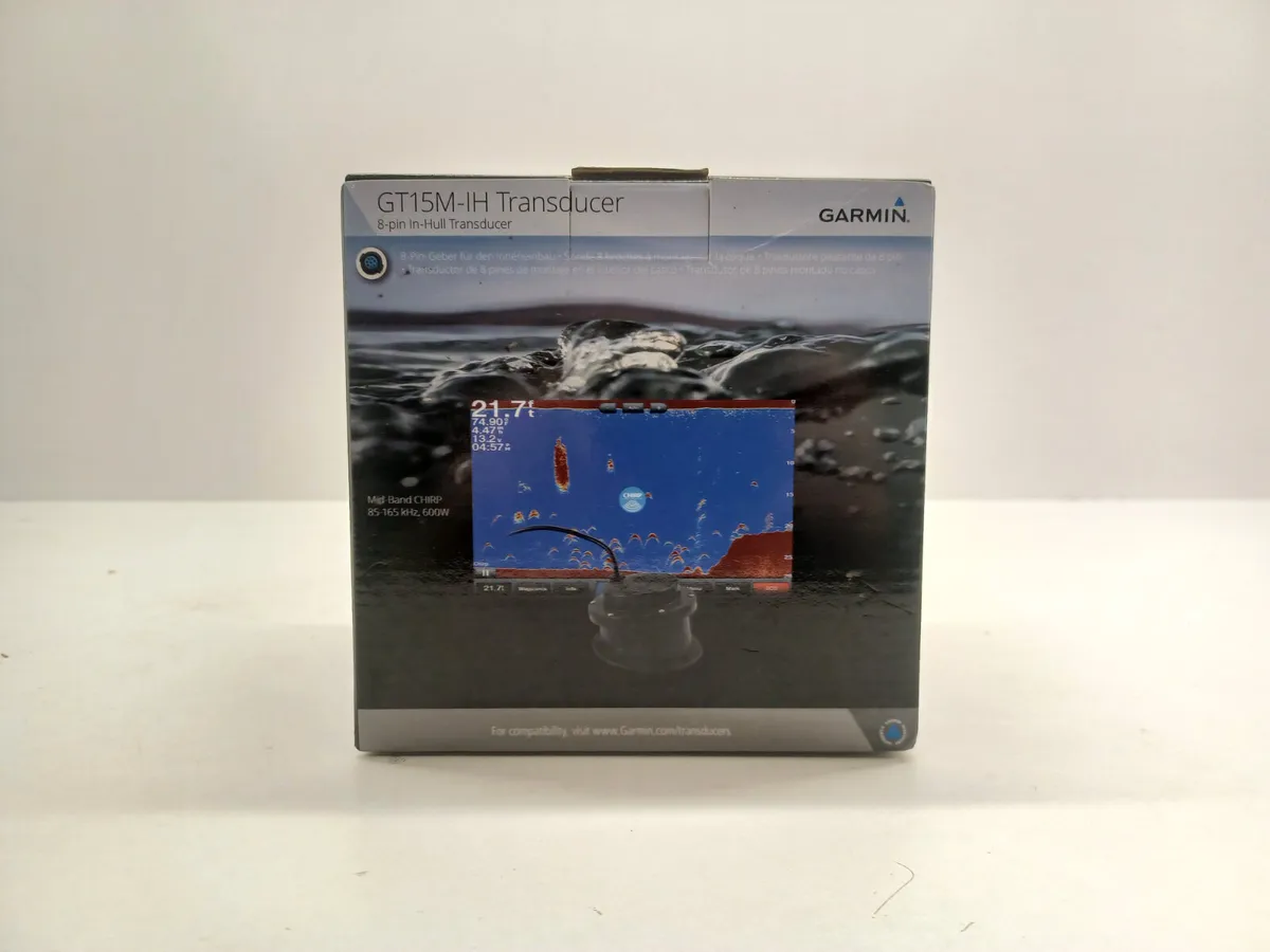 Quicksilver Fishing Boat & Accessories For Auction - Image 4
