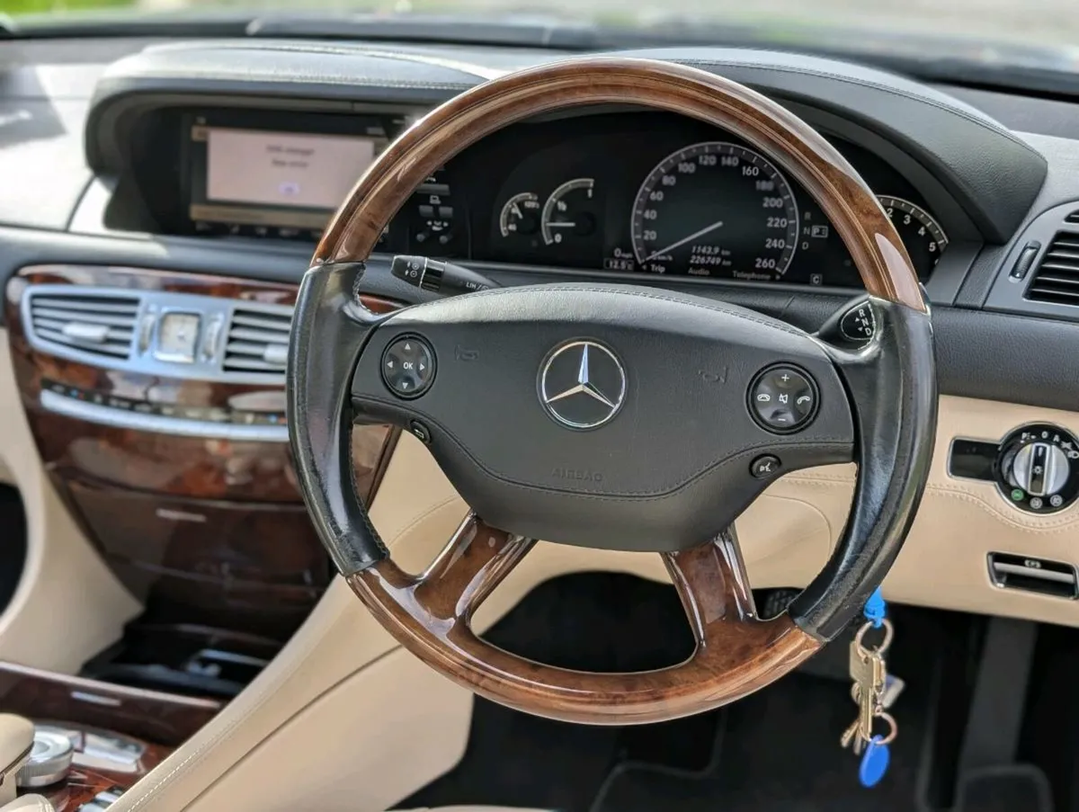 Mercedes CL500 - Image 3