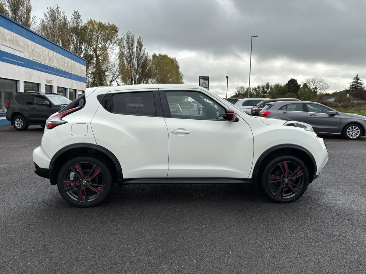 Nissan Juke 2017//VERY LOW MILEAGE - Image 4