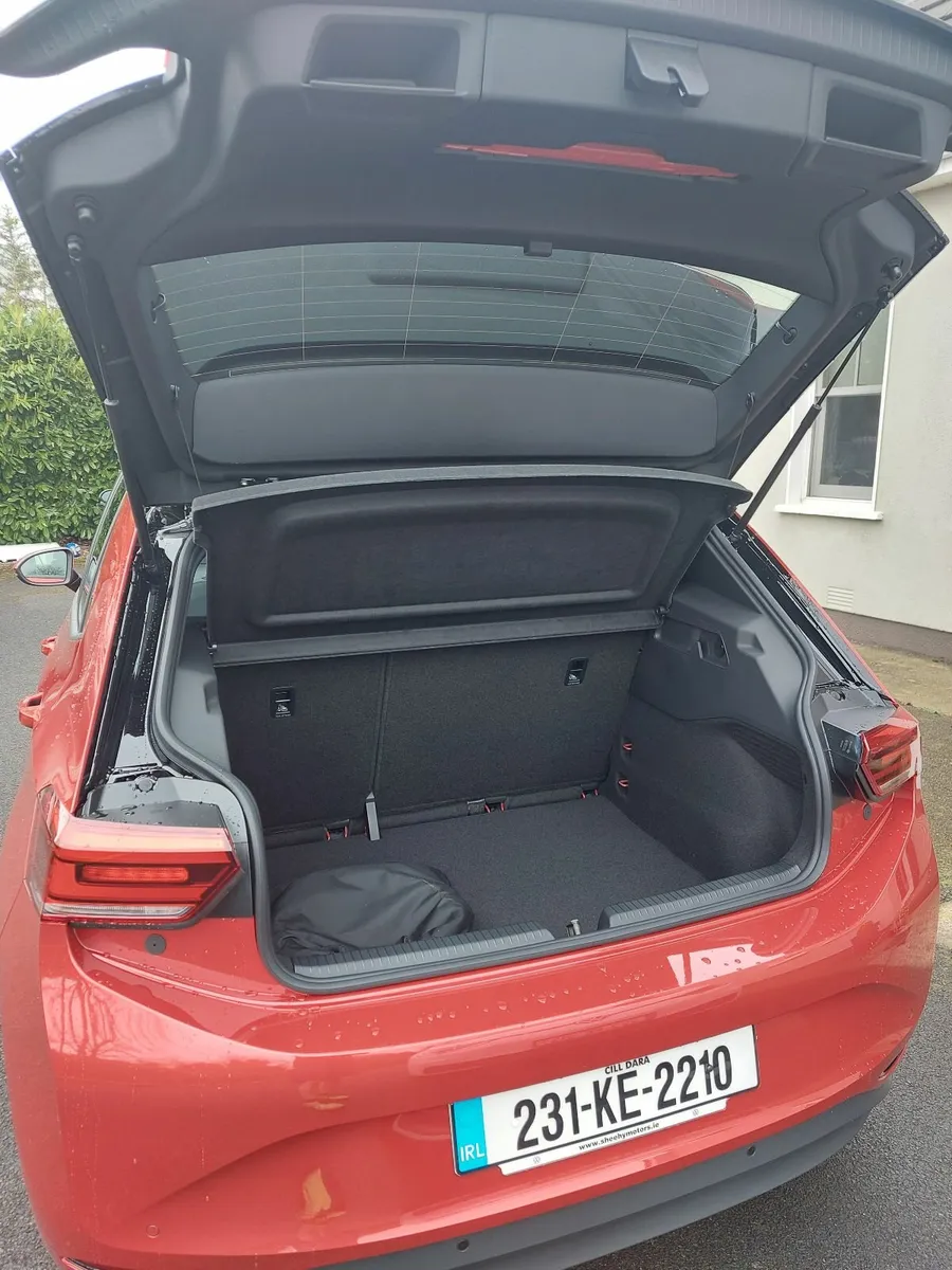 Volkswagen ID.3 2023 - Image 3