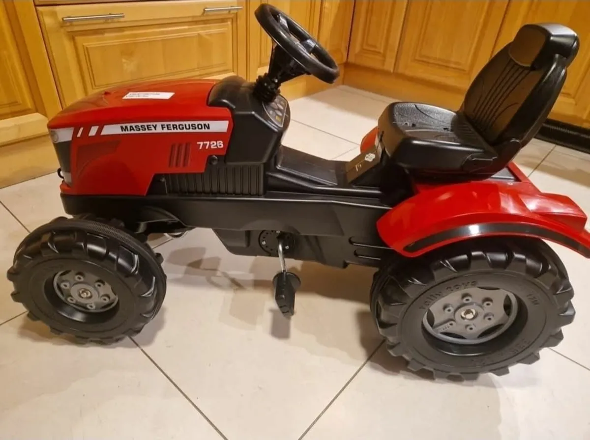 Rolly Massey Ferguson 7726 Tractor