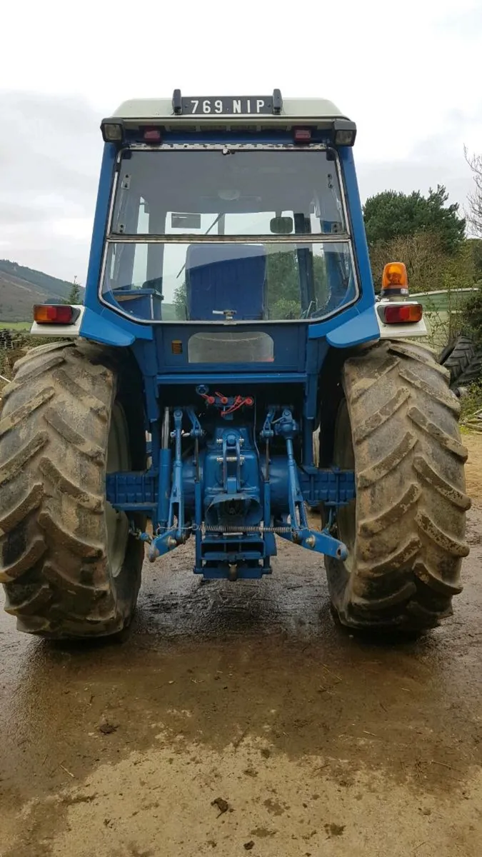 Tractor - Image 4