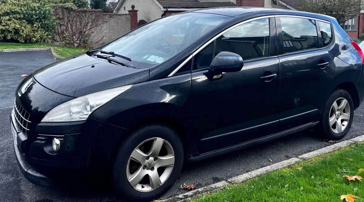 Peugeot 3008 2011 - Image 2