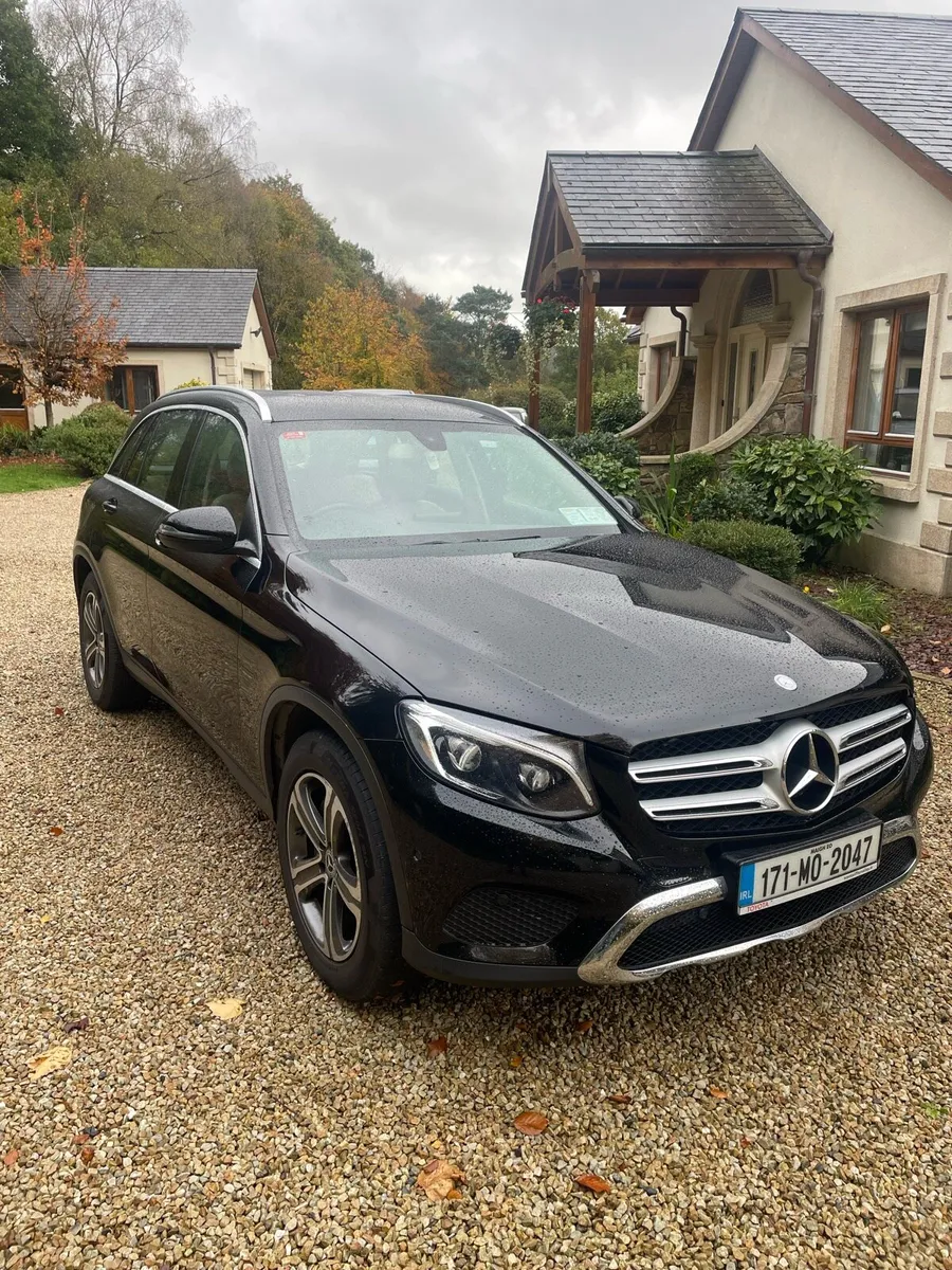 Mercedes - Image 2