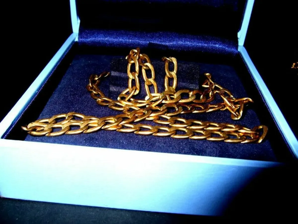 Vintage 9ct Gold 19" Unisex Neck Chain - Image 1