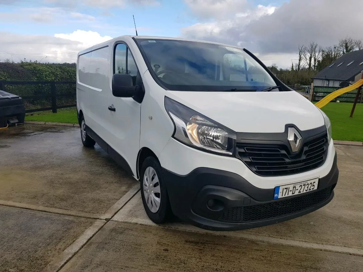 2017 Renault Traffic LL29 DCI 120 BUSINESS - Image 1