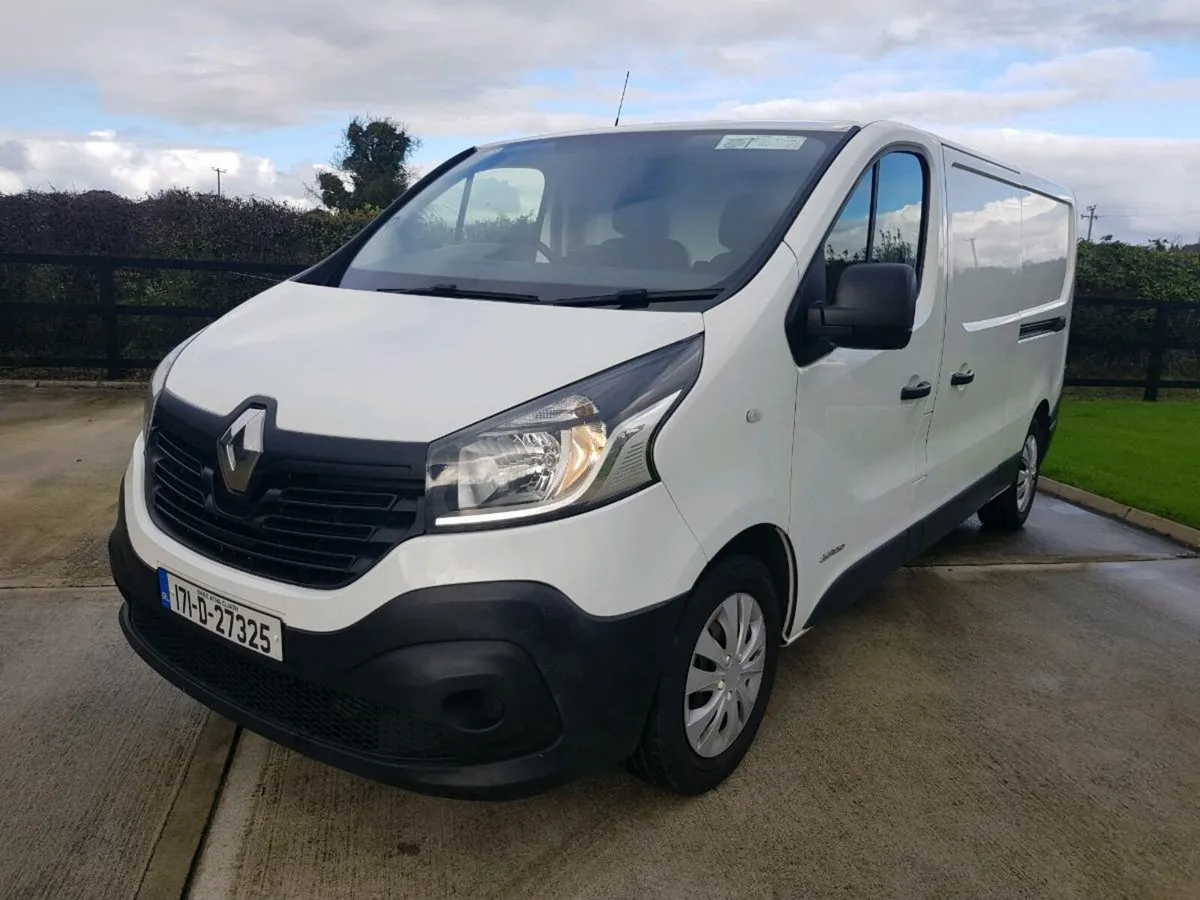 2017 Renault Traffic LL29 DCI 120 BUSINESS - Image 2