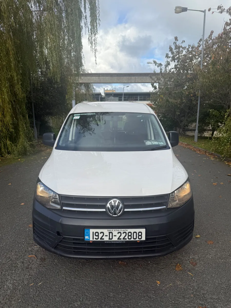 Volkswagen Caddy MAXI 2019 INCLUDES VAT - Image 2