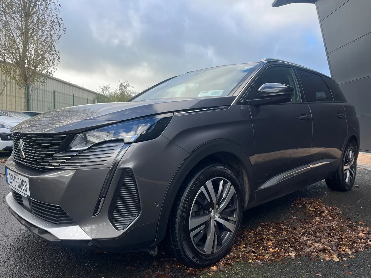 Peugeot 5008 2023 - Image 4