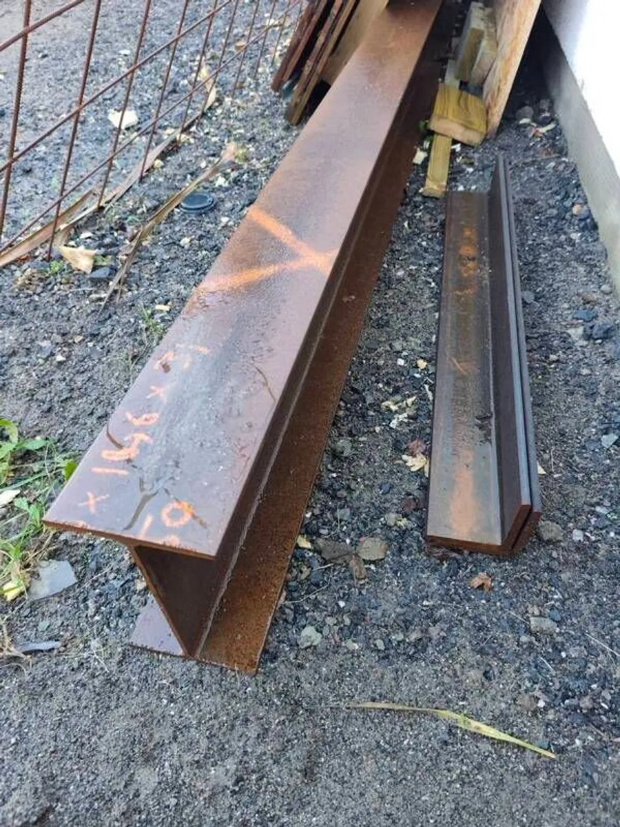 Steel beam - Image 1