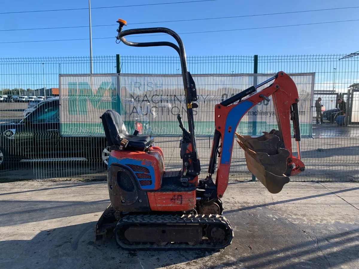 2017 KUBOTA K008-3 MINI EXCAVATOR FOR AUCTION - Image 4