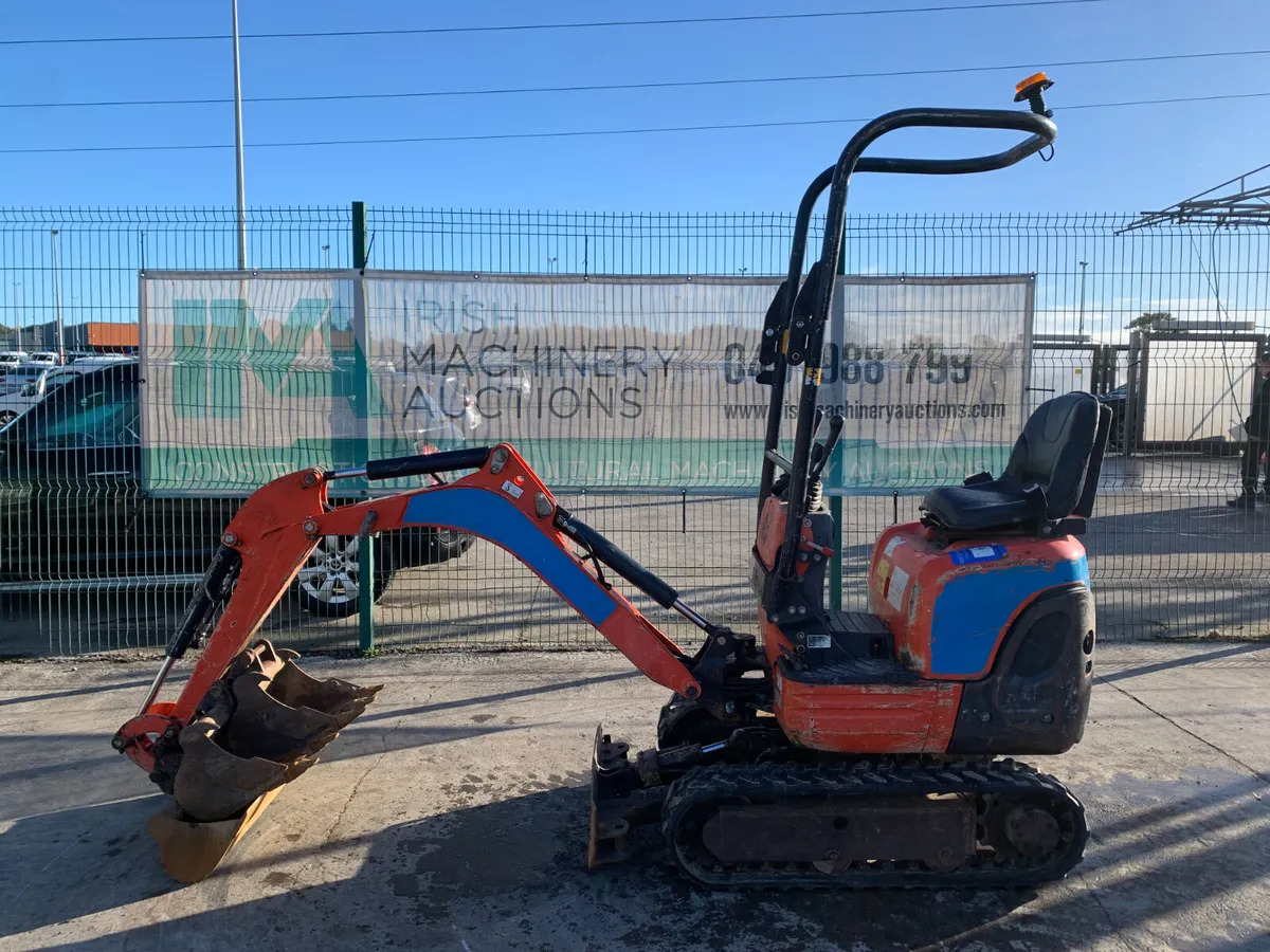 2017 KUBOTA K008-3 MINI EXCAVATOR FOR AUCTION - Image 3