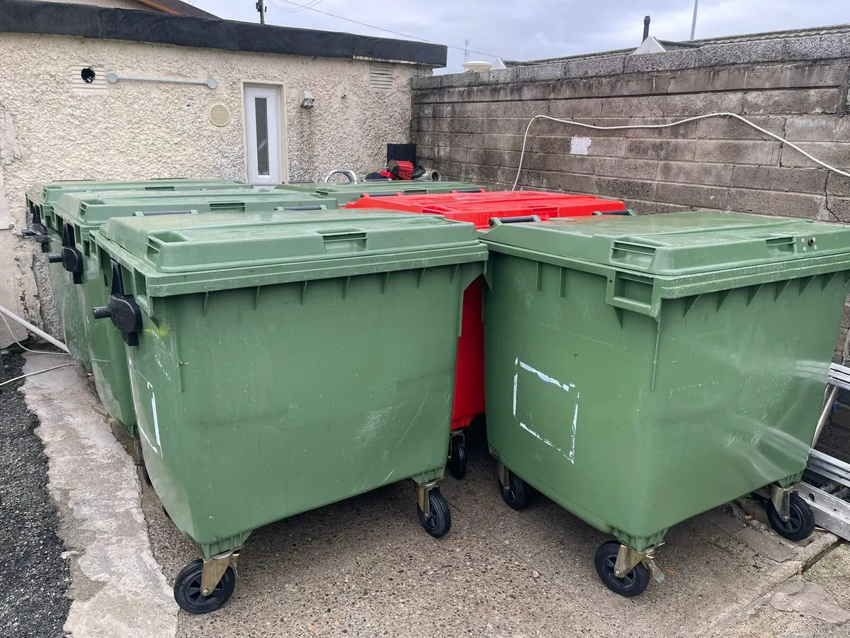 Industrial wheelie bins - Image 2