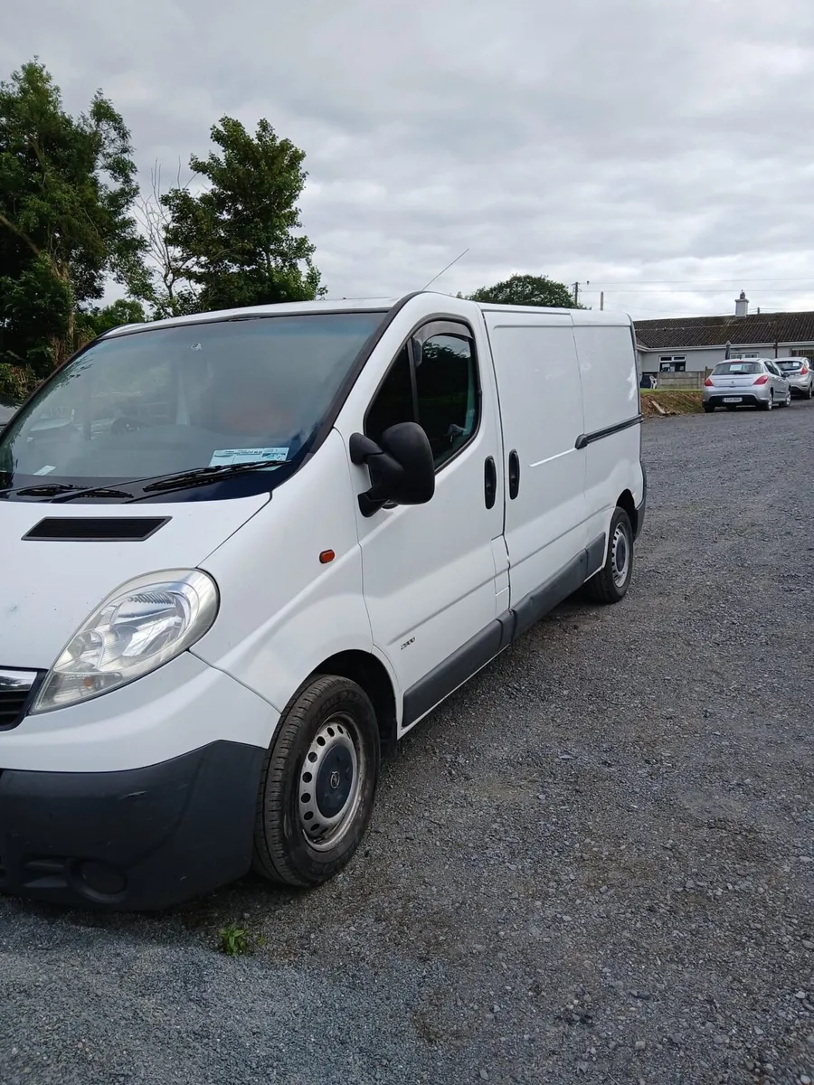 141 Vivaro - Image 2