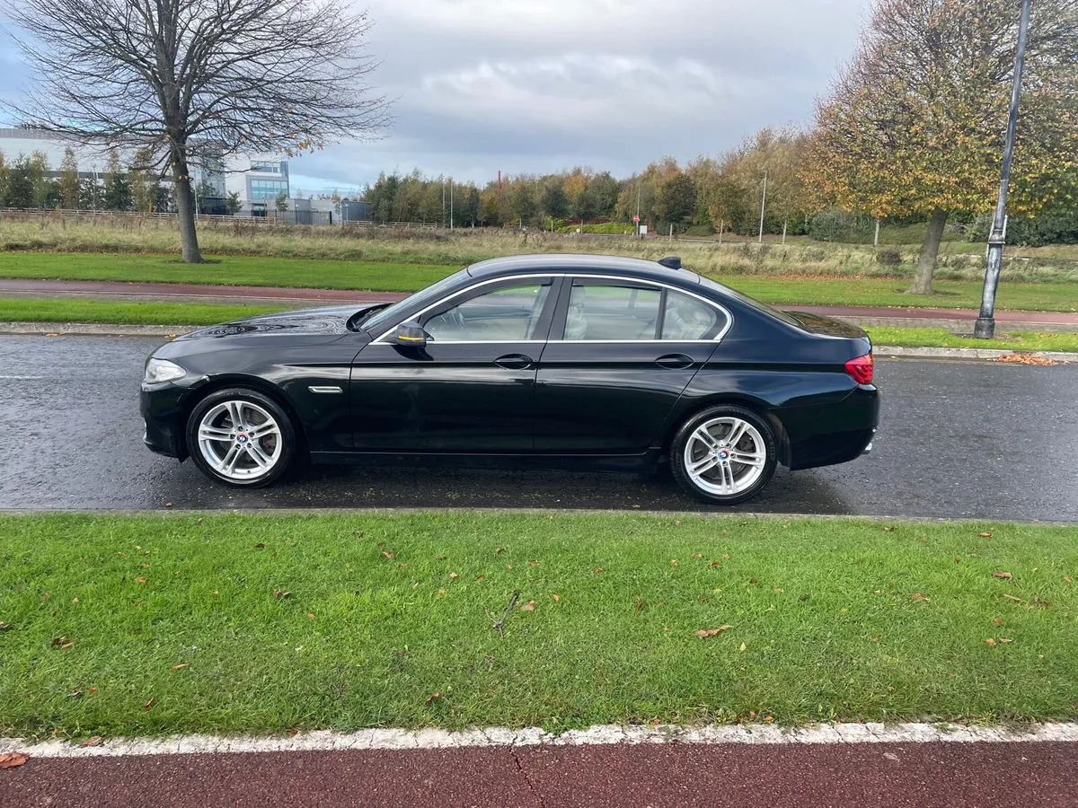 BMW 5 SERIES NEW NCT 10/26 AUTOMATIC - Image 2