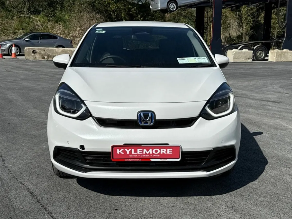 Honda Fit NEW MODEL - LOW MILEAGE - E HEV HYBRID A - Image 3