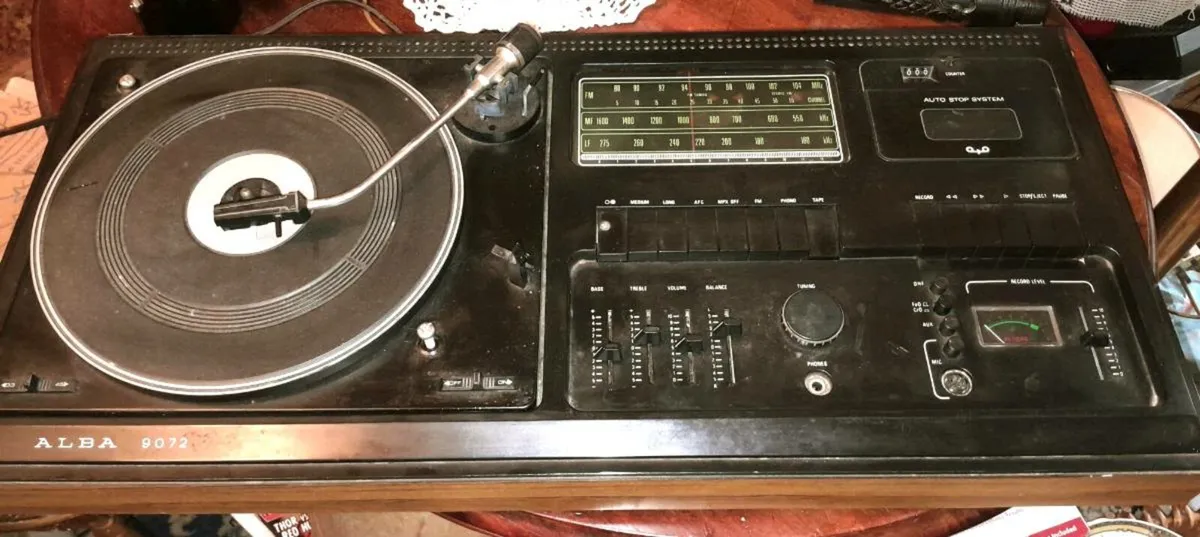 Vintage ALBA stereo system - Image 1