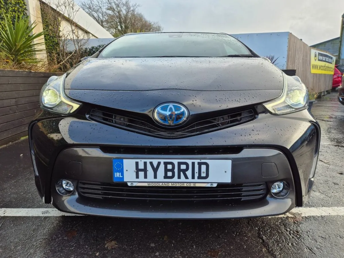 Toyota Prius 1.8 HYBRID / 5 SEATER / TAX €160 - Image 4