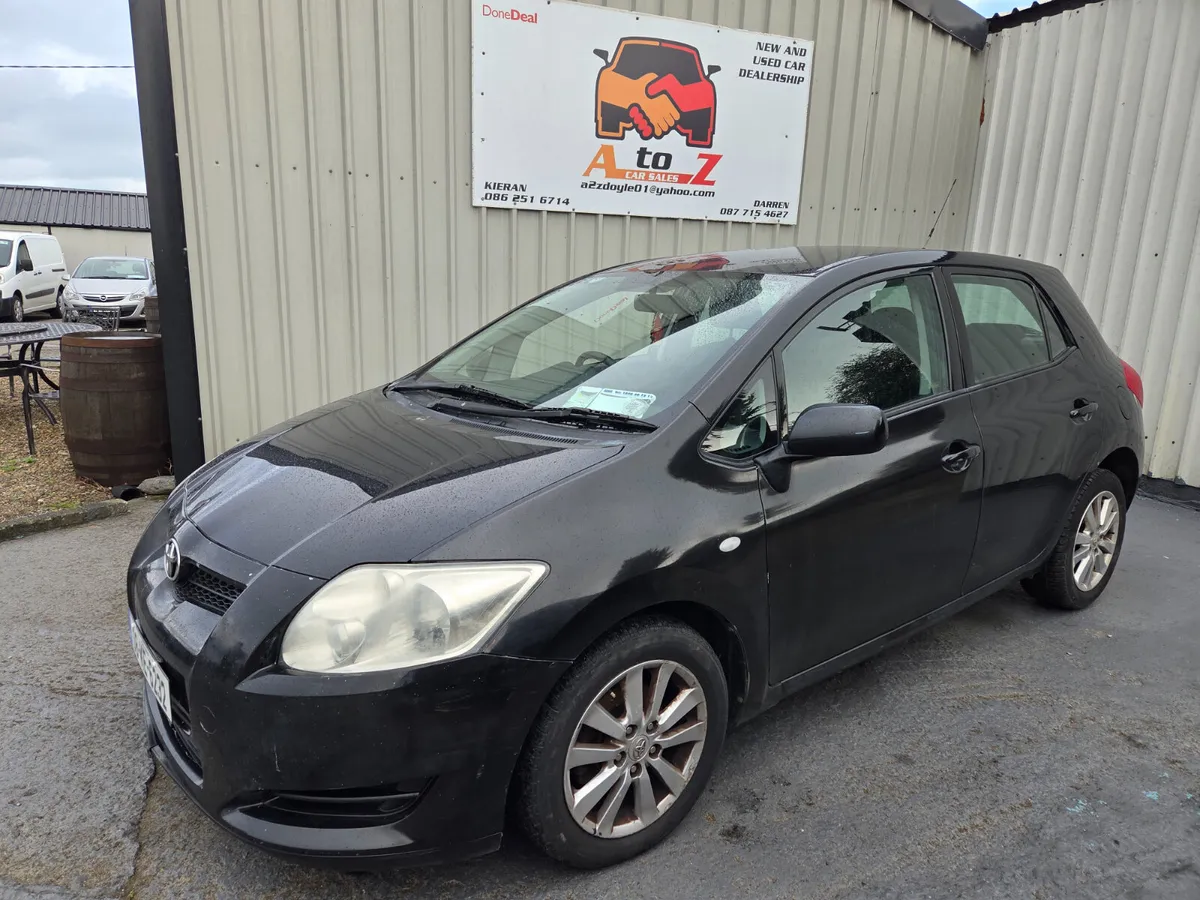 Toyota Auris 2008 - Image 1