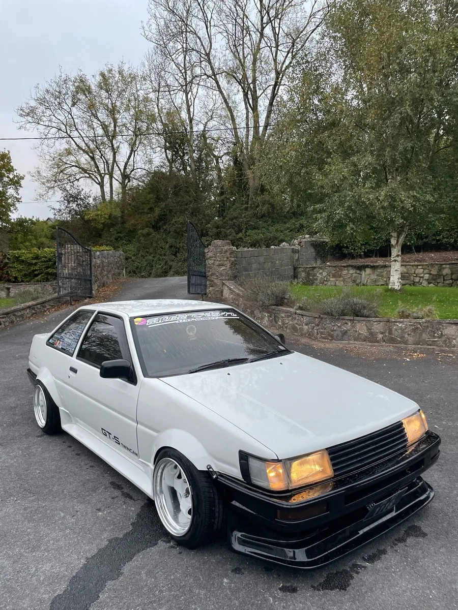 Toyota corolla twincam ae86 booter - Image 3
