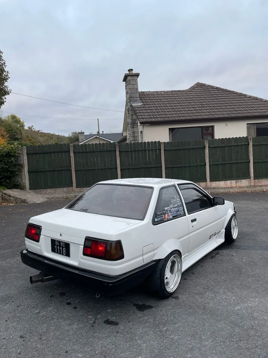 Toyota corolla twincam ae86 booter - Image 4
