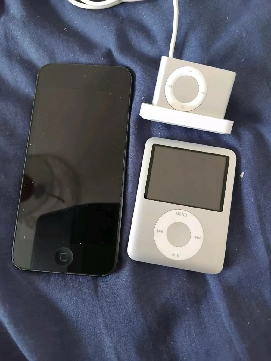 I POD,  I POD Shuffle and I POD Nano with charger - Image 3