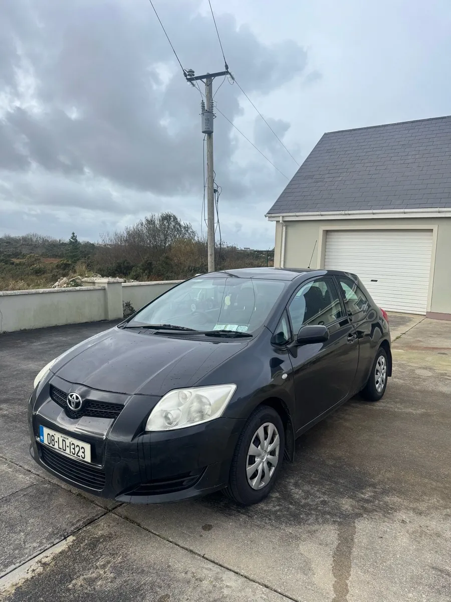 08 Toyota Auris 1.4 Petrol - Image 1