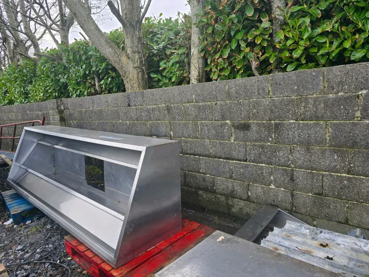 Stainless Steel Gents Urinal - Image 1
