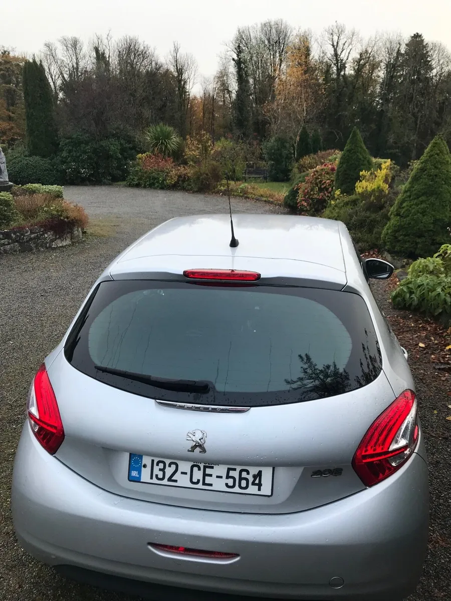 Peugeot 208 2013 - Image 4