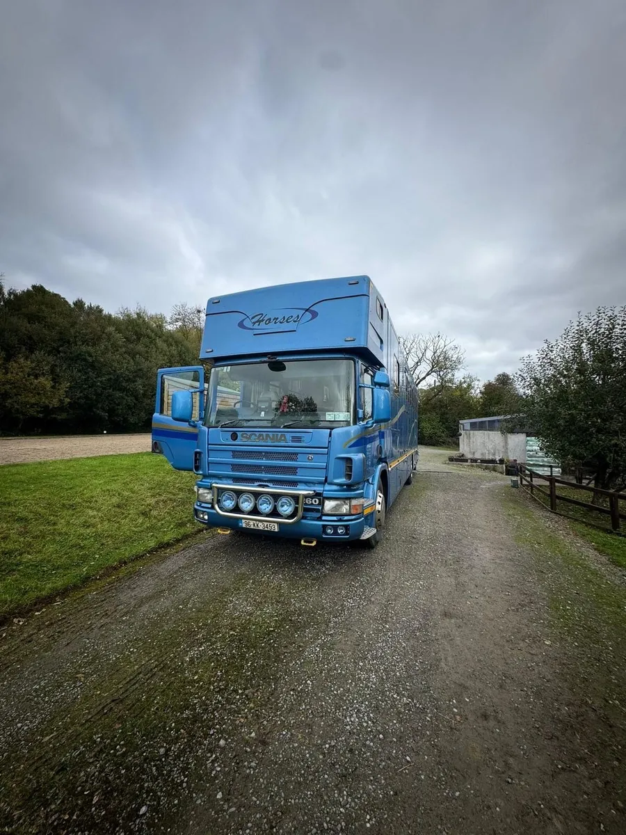 Scania Horse Truck - Image 1