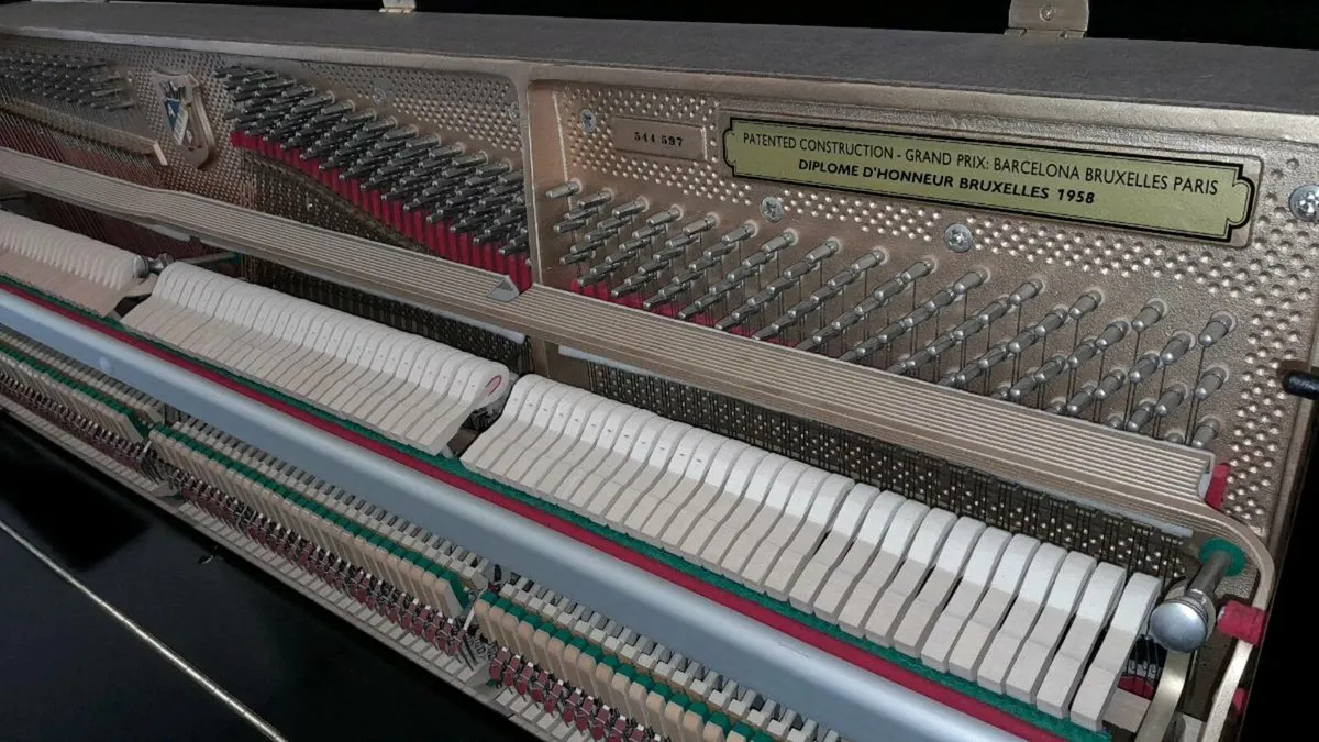 Petrof 116 upright piano - Image 2