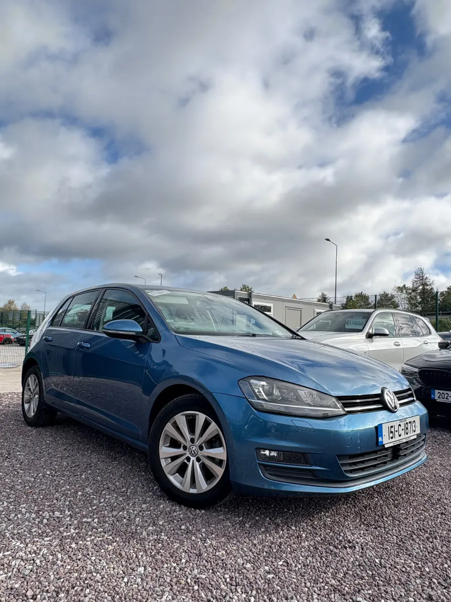 Volkswagen Golf 1.2 TSI Automatic 2015 - Image 1