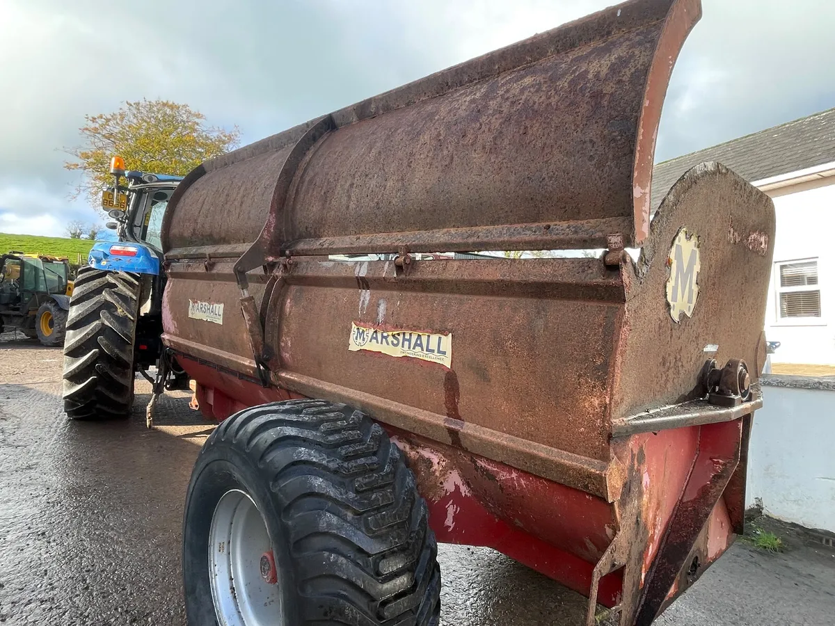Marshall 8.5 cubic yard muck spreader - Image 1