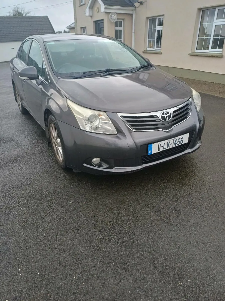 Toyota Avensis - Image 2