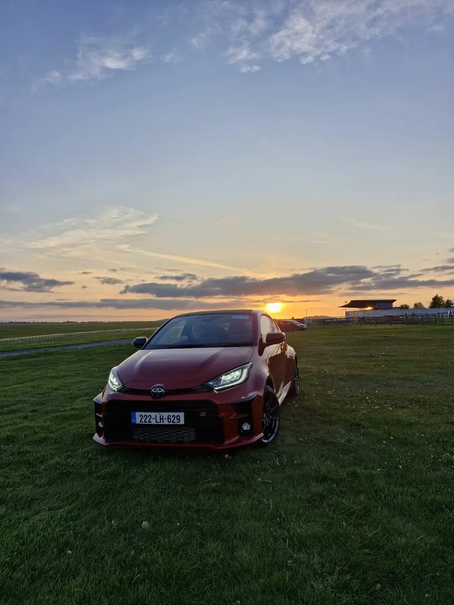 Toyota Yaris 2022 - Image 4