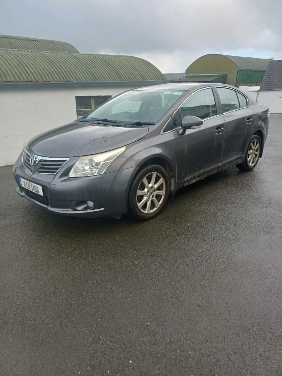 Toyota Avensis - Image 4