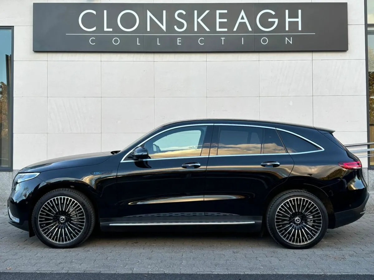 Mercedes-Benz EQC 400 4MATIC AMG LINE PREMIUM *PAN - Image 4