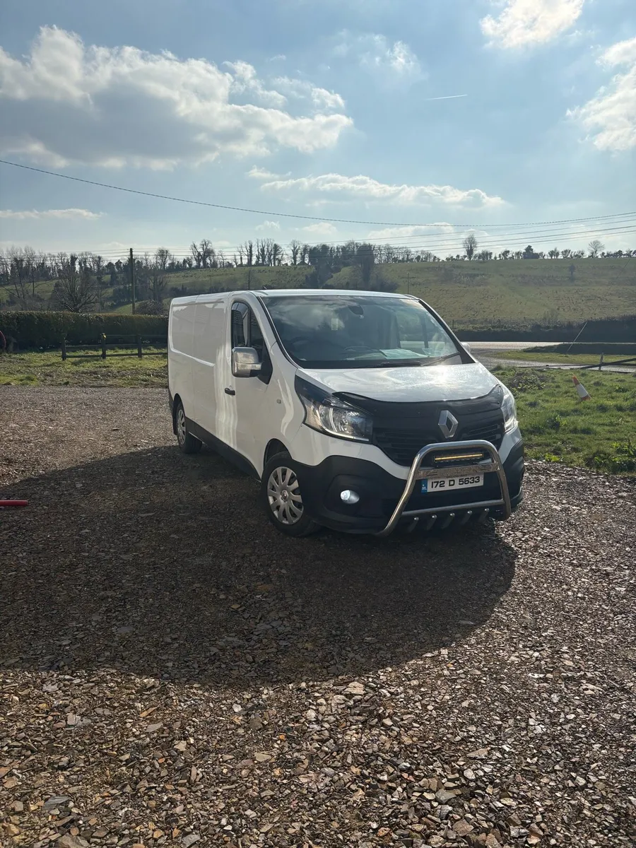 172 Renault Trafic - Image 4